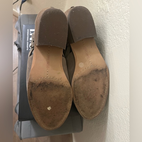 Vince Camuto – Prestetta ~ FOXY TRUE SUEDE - Picture 4 of 6